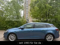 Gebraucht Renault Mégane GrandTour Intens 132 PS (97 kW) 2017 Blau Kombi