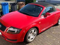Gebraucht Audi TT Roadster 179 PS (131 kW) 2000 Rot Cabrio