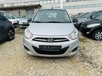 Gebraucht Hyundai i10 Edition 69 PS (50 kW) 2014 Silber Kleinwagen