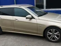 Gebraucht Mercedes E220 Avantgarde 136 PS (100 kW) 2012 Gold Kombi