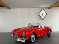 Gebraucht Alfa Romeo Giulia Spider 111 PS (81 kW) 1965 Rot Cabrio