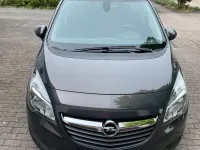 Używany Opel Meriva Active 110 KM (80 kW) 2016 Szary Minivan
