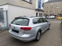 Gebraucht VW Passat Comfortline 150 PS (110 kW) 2014 Silber Kombi