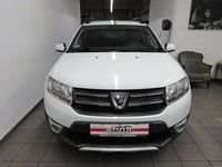 Gebraucht Dacia Sandero Prestige 90 PS (66 kW) 2014 Weiß Limousine