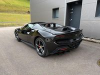 Neu Ferrari 296 829 PS (609 kW) 2025 Schwarz Cabrio