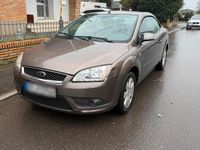 Gebraucht Ford Focus Cabriolet 101 PS (74 kW) 2007 Braun Cabrio