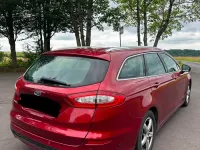 Gebraucht Ford Mondeo 150 PS (110 kW) 2016 Rot Kombi