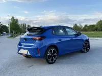Nouă Opel Corsa 101 CP (74 kW) 2025 Albastru Hatchback