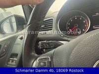 Gebraucht VW Golf VI Style 105 PS (77 kW) 2011 Weiß Kleinwagen