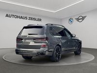 Neu BMW X7 M Sport 530 PS (389 kW) 2025 Dravitgrau SUV