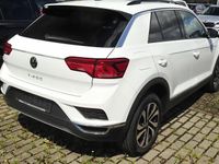 Gebraucht VW T-Roc Active 150 PS (110 kW) 2021 Pure white SUV