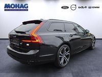 Gebraucht Volvo V90 Plus 350 PS (257 kW) 2024 Onyx black / metallic Kombi