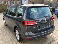 Gebraucht VW Sharan Highline 150 PS (110 kW) 2020 Grau Van / Kleinbus