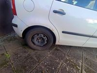 Gebraucht VW Polo 64 PS (47 kW) 2002 Weiß Kleinwagen