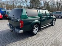Gebraucht Nissan Navara SE 190 PS (139 kW) 2011 Grün Pickup