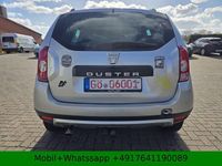 Gebraucht Dacia Duster Lauréate 105 PS (77 kW) 2010 Grau SUV