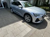 Gebraucht Audi e-tron Sportback Design 230 kW (313 PS) 2022 Silber SUV