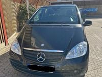Gebraucht Mercedes A160 82 PS (60 kW) 2012 Schwarz Kleinwagen