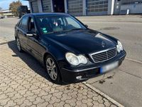 Gebraucht Mercedes C180 143 PS (105 kW) 2004 Schwarz Limousine