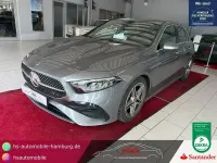 Gebraucht Mercedes A200 AMG line 177 PS (130 kW) 2023 Grau Limousine