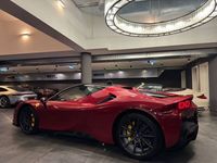 Gebraucht Ferrari SF90 2022 Rot Cabrio