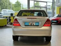 Gebraucht Mercedes C200 163 PS (119 kW) 2004 Silber Limousine