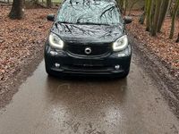 Gebraucht Smart ForFour 90 PS (66 kW) 2018 Schwarz Kleinwagen
