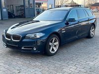 Gebraucht BMW 520 190 PS (139 kW) 2016 Blau Kombi