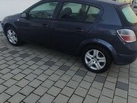 Gebraucht Opel Astra Selection 116 PS (85 kW) 2009 Blau Limousine
