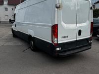 Usata Iveco Daily 2019 Bianco Monovolume