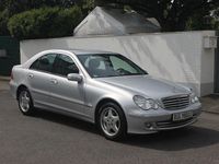 Gebraucht Mercedes C220 Elegance 150 PS (110 kW) 2006 Silber Limousine