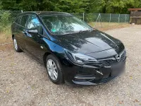Gebraucht Opel Astra 122 PS (89 kW) 2022 Schwarz Kleinwagen
