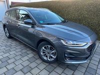 Gebraucht Ford Focus Titanium 116 PS (85 kW) 2023 Grau Limousine