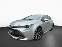 Second-hand Toyota Corolla 2023 Argintiu Berlinǎ