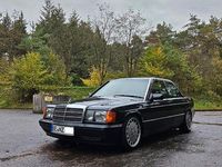 Gebraucht Mercedes 190 132 PS (97 kW) 1992 Schwarz Limousine