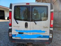 Gebraucht Renault Trafic 90 PS (66 kW) 2014 Weiß Van / Kleinbus