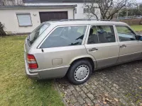 Gebraucht Mercedes 300 220 PS (161 kW) 1990 Gold Limousine