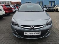 Gebraucht Opel Astra Active 140 PS (102 kW) 2013 Silber Limousine