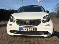 Gebraucht Smart ForFour 71 PS (52 kW) 2019 Weiß Kleinwagen