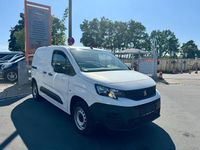 Gebraucht Peugeot Partner 110 PS (80 kW) 2020 Weiß Van / Kleinbus