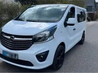 Gebraucht Opel Vivaro 140 PS (102 kW) 2015 Weiß Van / Kleinbus