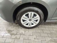 Gebraucht VW Caddy Basis 122 PS (89 kW) 2023 Grau Van / Kleinbus