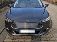 Gebraucht Ford Mondeo Titanium 202 PS (148 kW) 2016 Grau Limousine