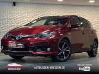 Gebraucht Toyota Auris Hybrid Edition-S 136 PS (100 kW) 2017 Rot Limousine