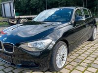 Gebraucht BMW 116 116 PS (85 kW) 2012 Schwarz Kleinwagen
