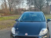Gebraucht Fiat Punto 77 PS (56 kW) 2016 Schwarz Kleinwagen