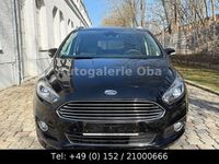 Gebraucht Ford S-MAX Titanium 179 PS (131 kW) 2016 Schwarz Van / Kleinbus