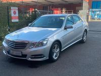 Gebraucht Mercedes E220 Avantgarde 170 PS (125 kW) 2010 Silber Limousine