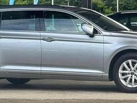 Gebraucht VW Passat Business 150 PS (110 kW) 2021 Silber Kombi