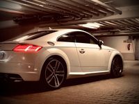 gebraucht Audi TT 1.8 TFSI (S Line)